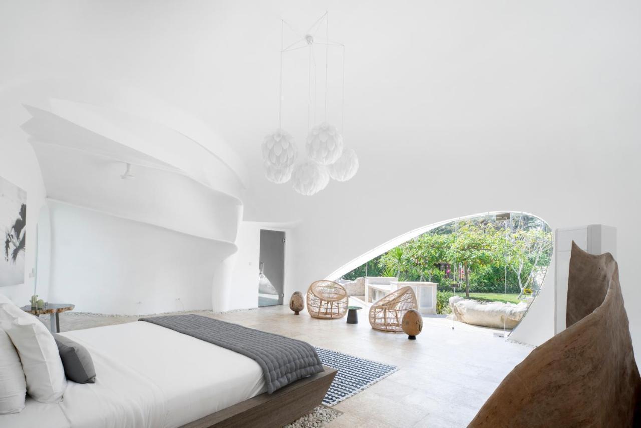 The Cloud Beachfront Villa Tabanan Esterno foto
