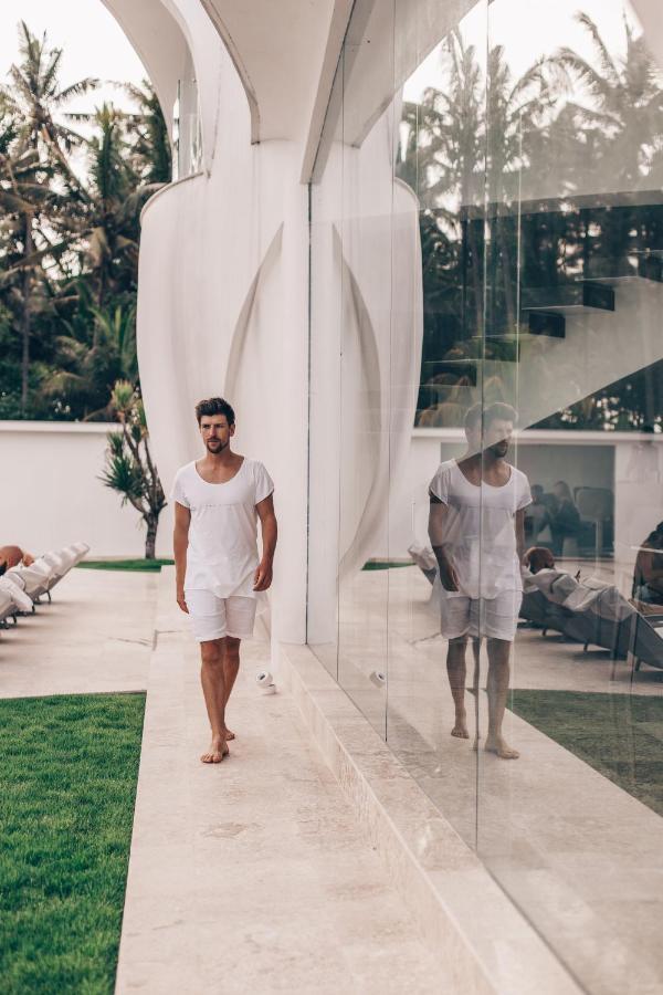 The Cloud Beachfront Villa Tabanan Esterno foto